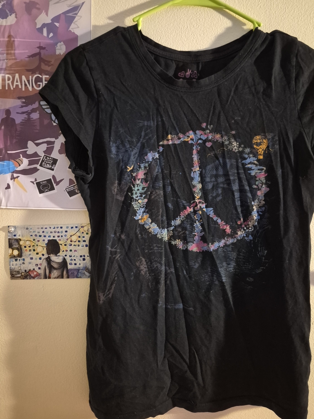 Mudd Black Tee with Colorful Floral Peace Sign